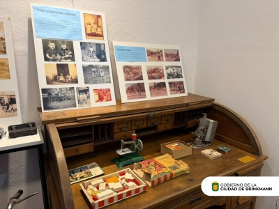 Muestra “Juegos y Juguetes del Siglo XX”.