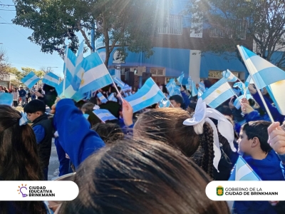 Celebramos el Día de la Bandera