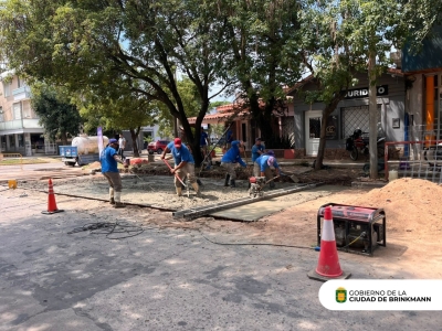 Obra de repavimentación en Av. Seeber y Sarmiento